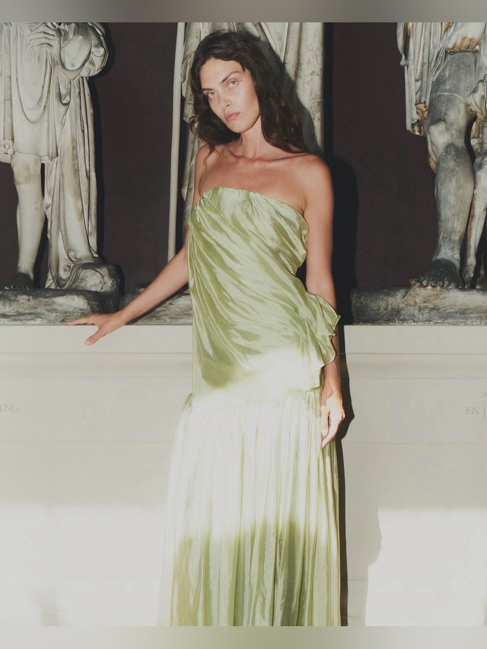 Revolve The Garment Gilian Gown Green NWT Size Large Retail $600